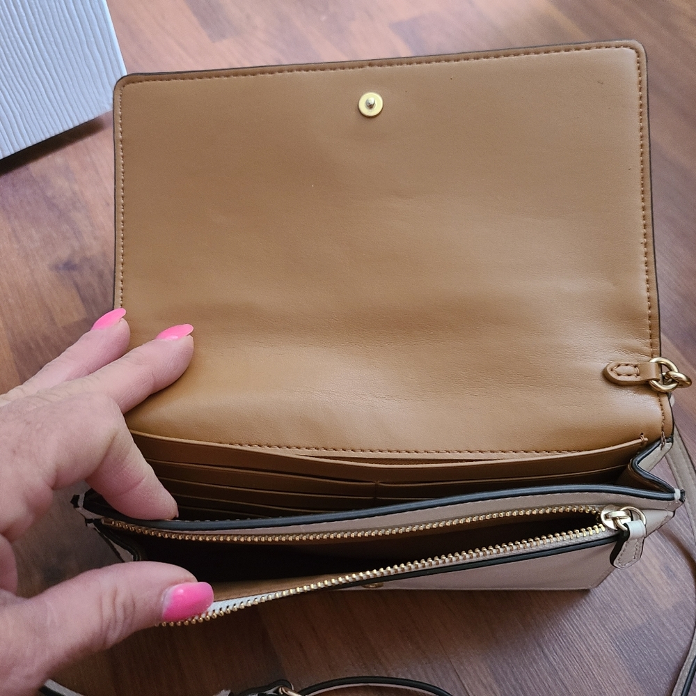 Coach wallet crossbody - Picture 5 of 5